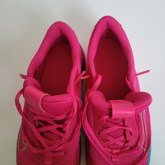 NIKE VAPOR LITE Women's Pink and Teal Athletic Shoes - Size 10 - Picture 3 of 9